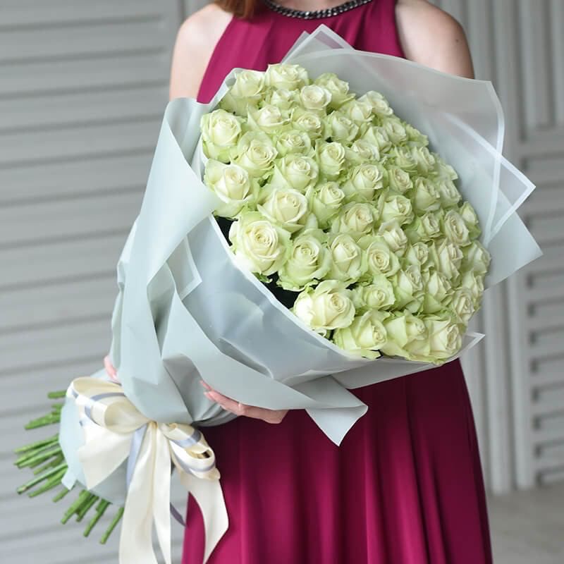 White roses