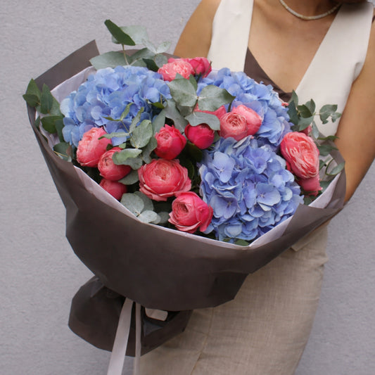 Bouquet of Blue Sapphire.