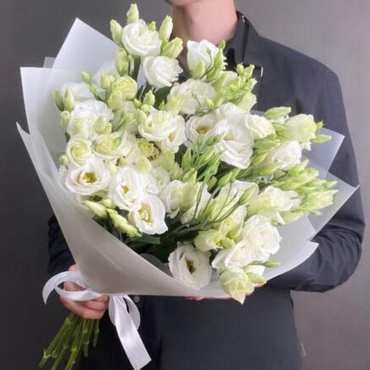 Eustoma Bouquet .