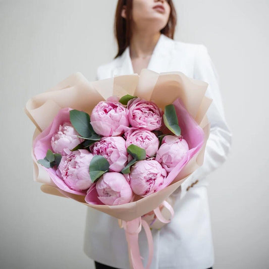 9 Pink Peonies
