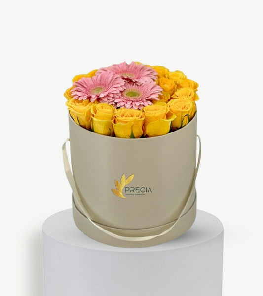 Daisy Kiss Flower Box